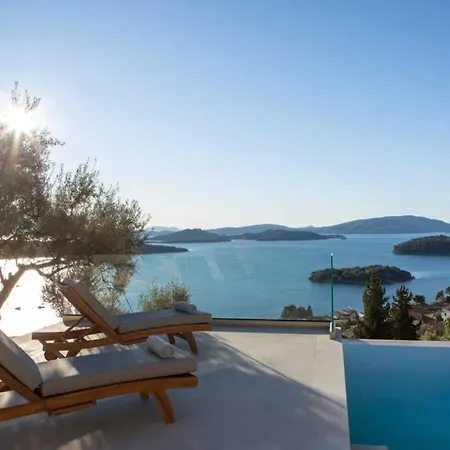 Ilaira Nydri (Lefkada)
